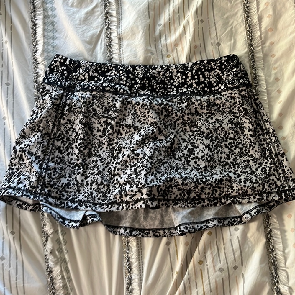 Lululemon flower skirt